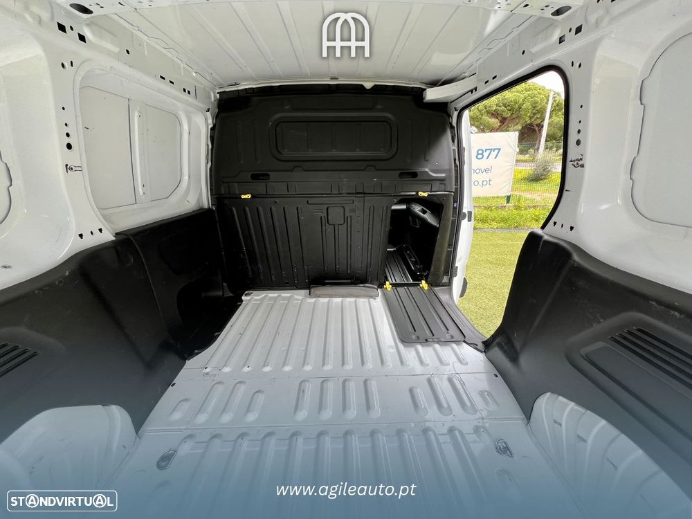 Peugeot Partner L2 Longa 1.5 BlueHdi 102cv 6v - 12