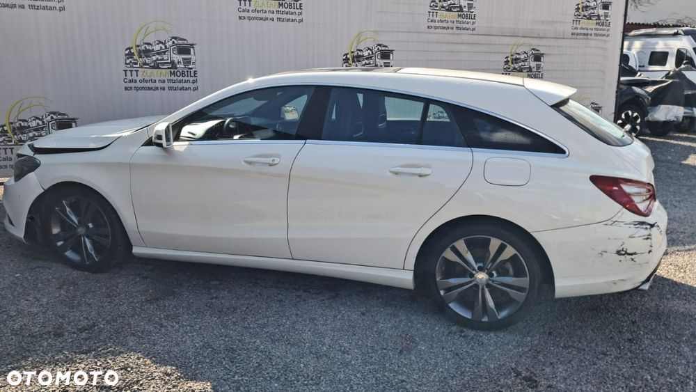 Mercedes-Benz CLA - 21