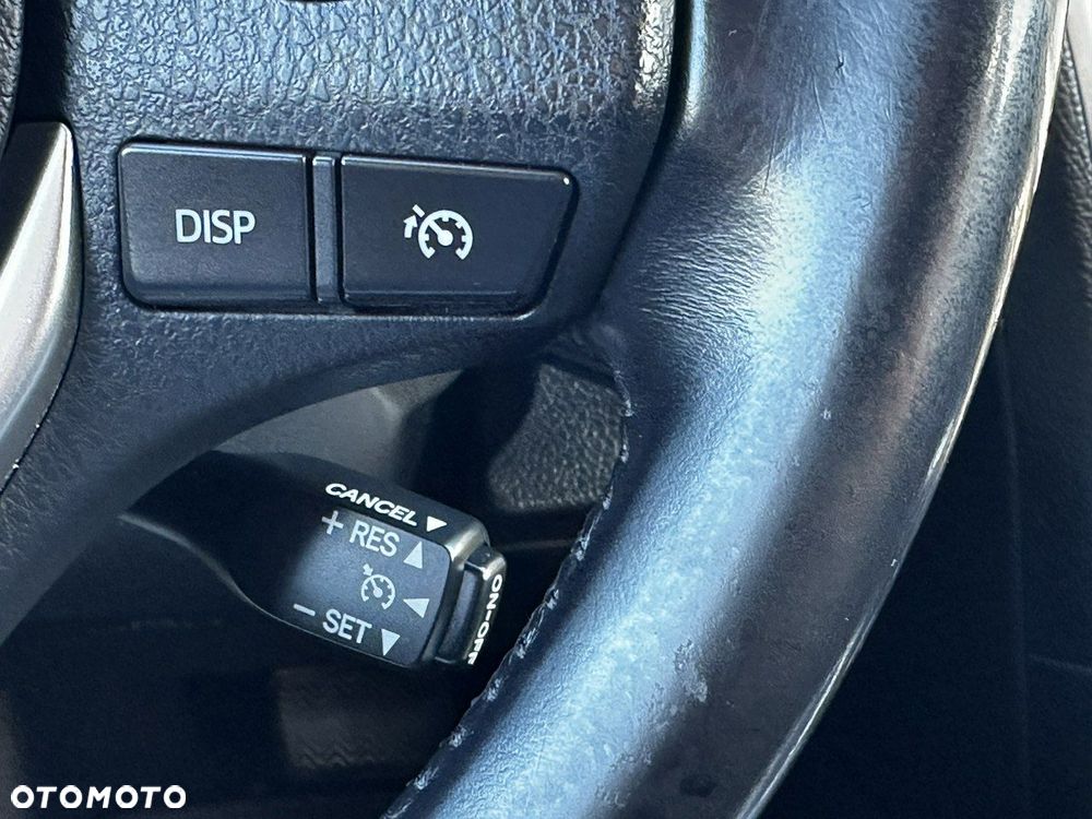 Toyota Auris 1.6 Valvematic Multidrive S Life Plus - 25