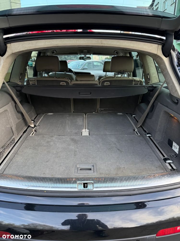 Audi Q7 - 15