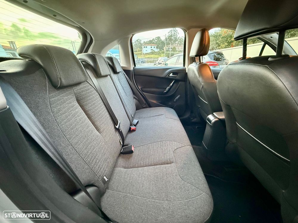 Citroën C3 1.4 HDi Exclusive - 11