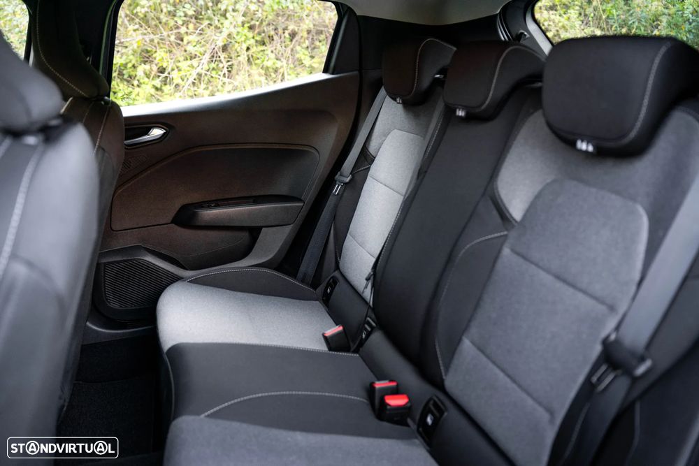 Renault Clio 1.0 TCe Evolution - 39