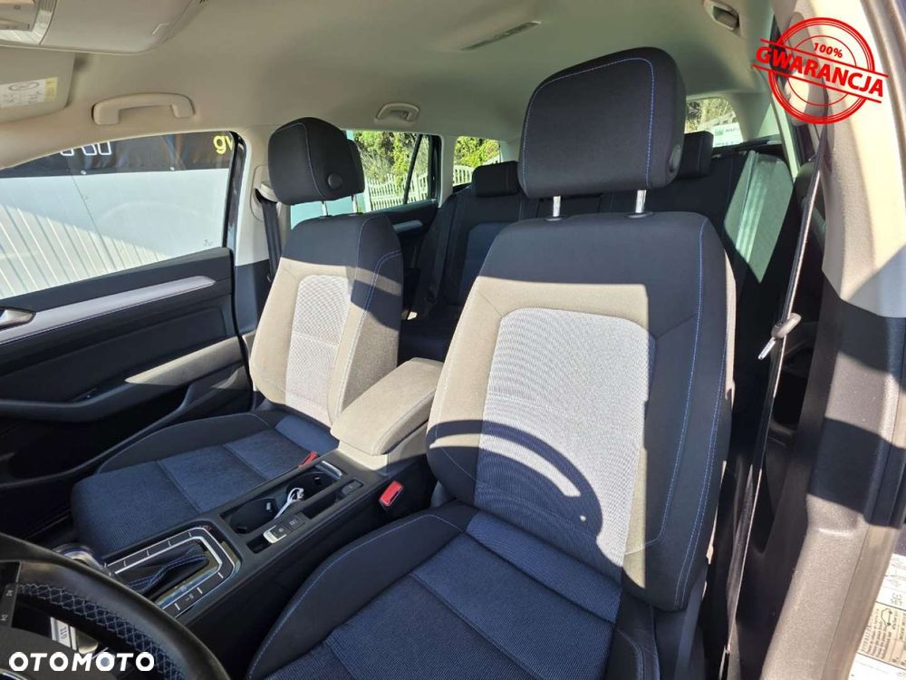 Volkswagen Passat Variant - 19