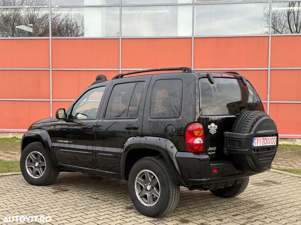 Jeep Cherokee 2.8 CRD Renegade - 3