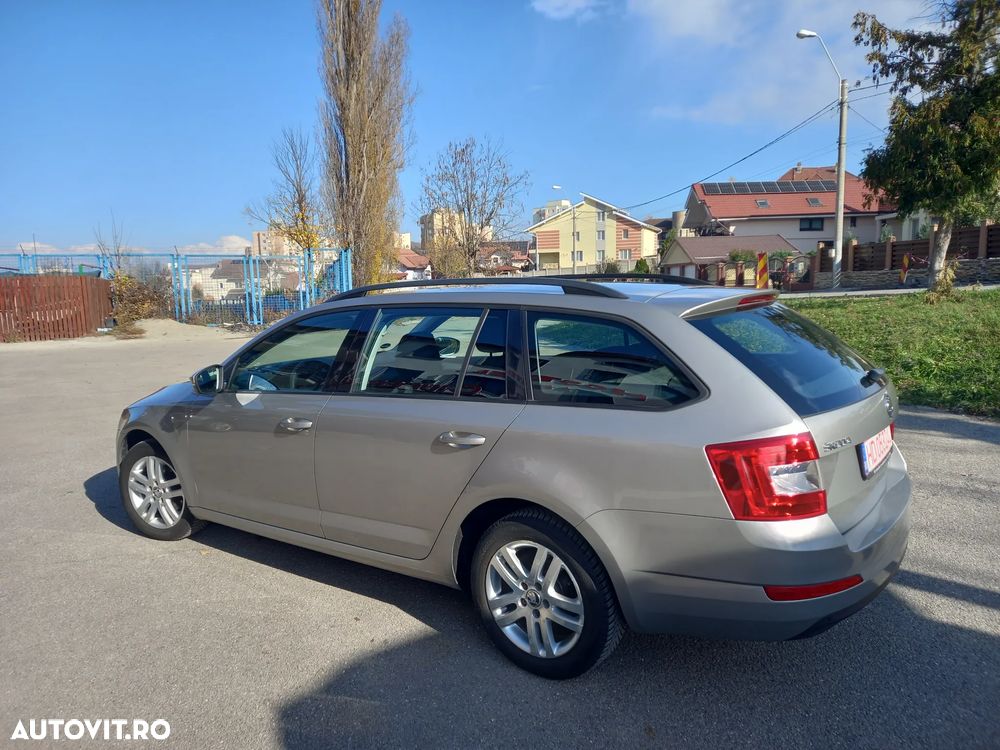 Skoda Octavia Combi 1.6 TDI DPF FAMILY - 2