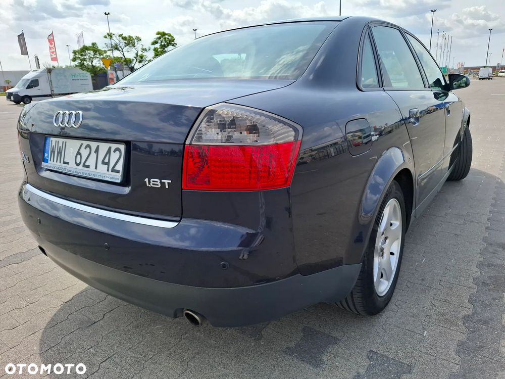 Audi A4 Limousine 1.8T - 4