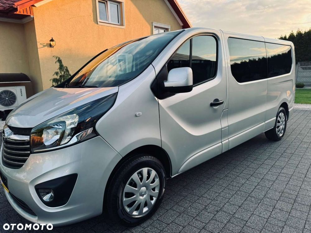 Opel Vivaro - 14