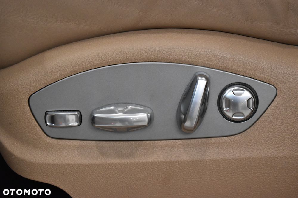 Porsche Macan Standard - 29