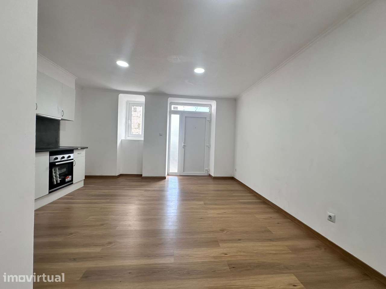 Moradia, 65 m², Camarate, Unhos e Apelação - Grande imagem: 3/31