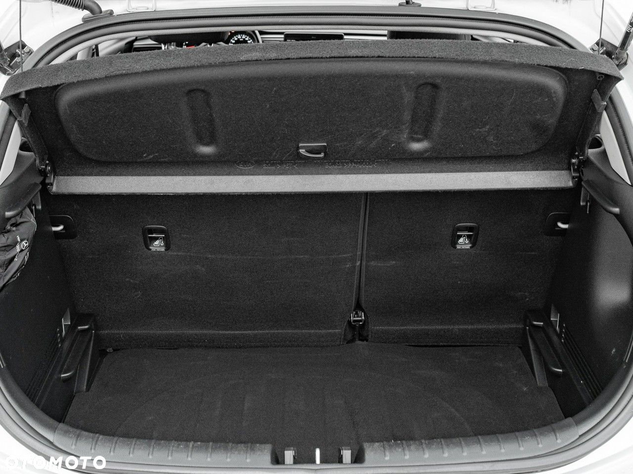 Kia Rio 1.2 M - 21
