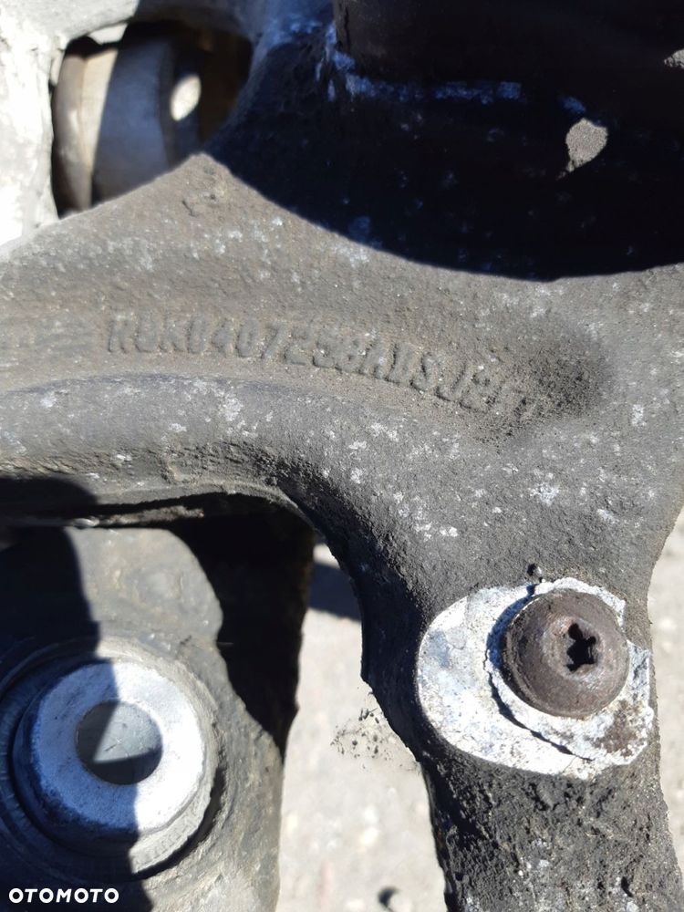 audi a4 b8 lift zwrotnica prawa prawy przód 8k0407258abs - 2