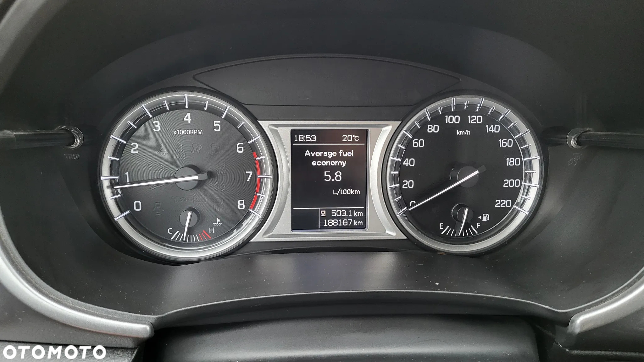 Suzuki Vitara 1.6 Comfort 2WD - 10