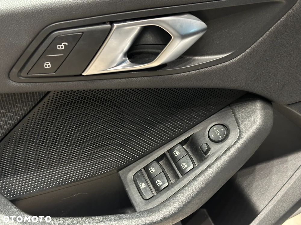 BMW Seria 1 118i Advantage - 16