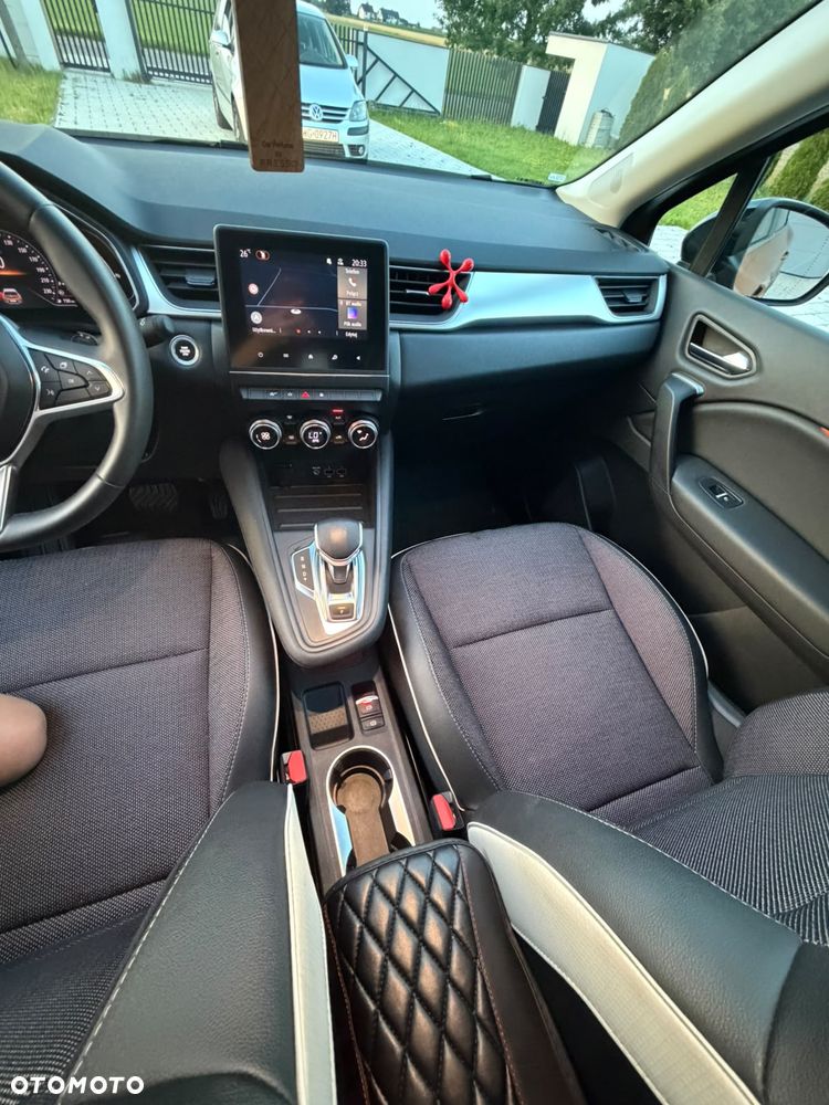 Renault Captur - 16