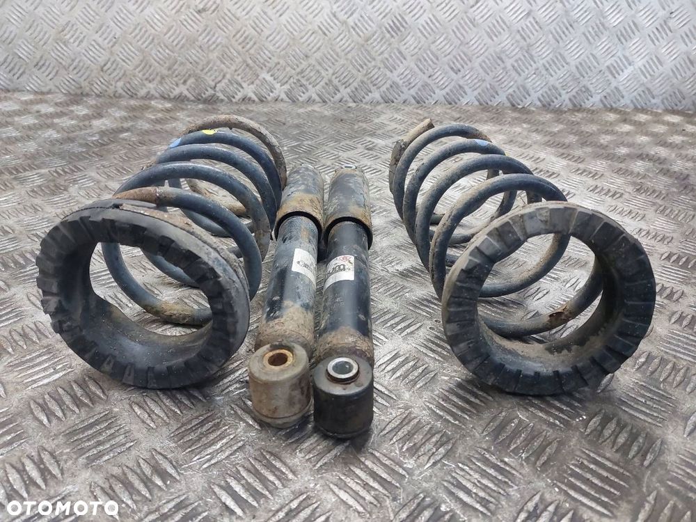 AMORTYZATORY + SPRĘŻYNY TYŁ KOMPLET FIAT PANDA II - 2