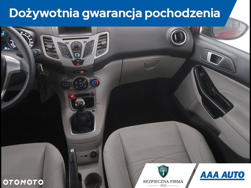 Ford Fiesta - 9