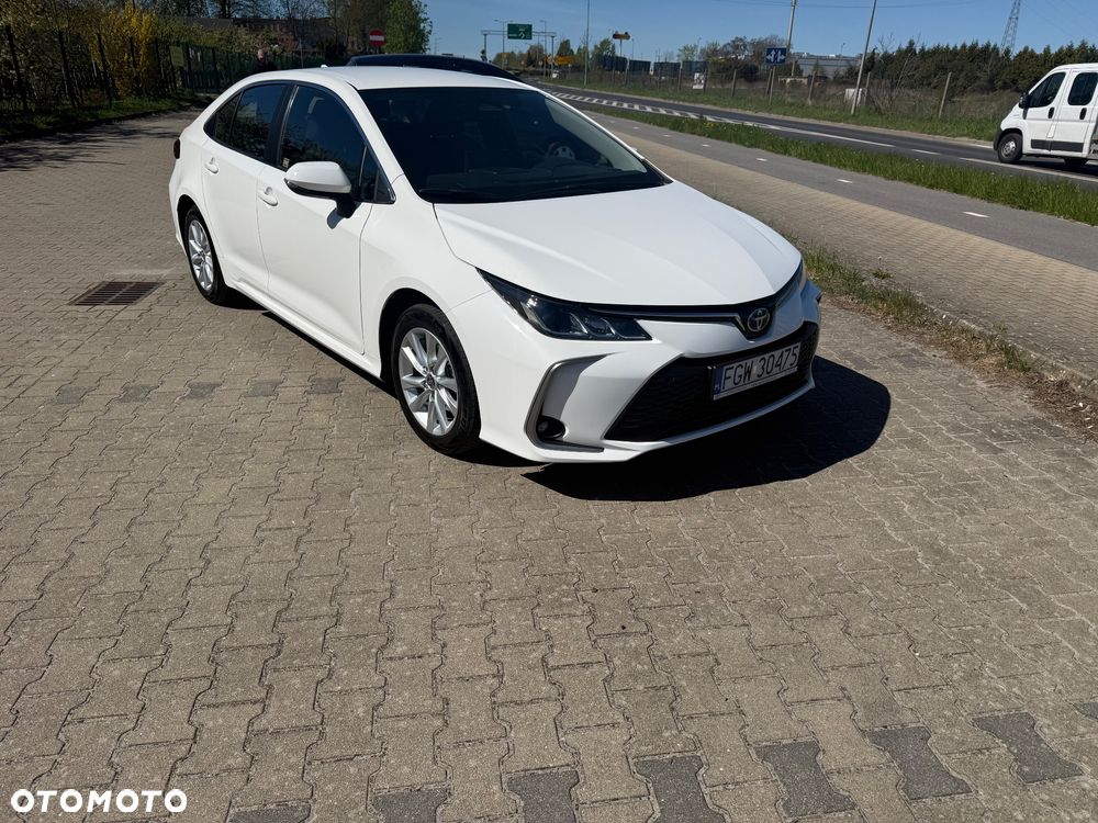 Toyota Corolla 1.8 Hybrid Comfort - 1