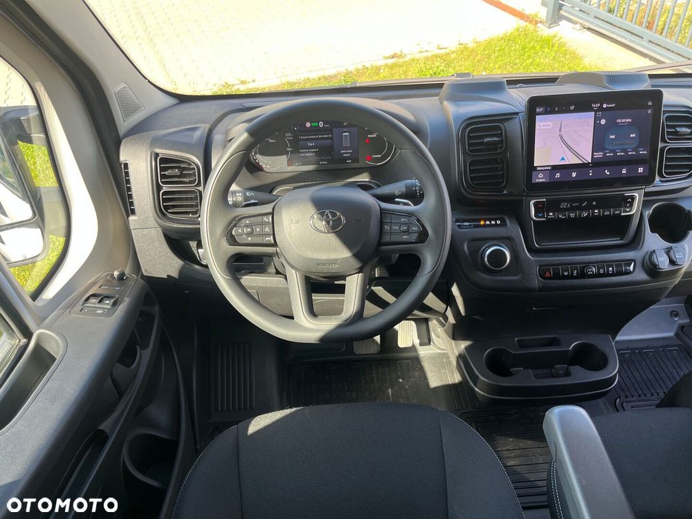 Toyota PROACE MAX - 8