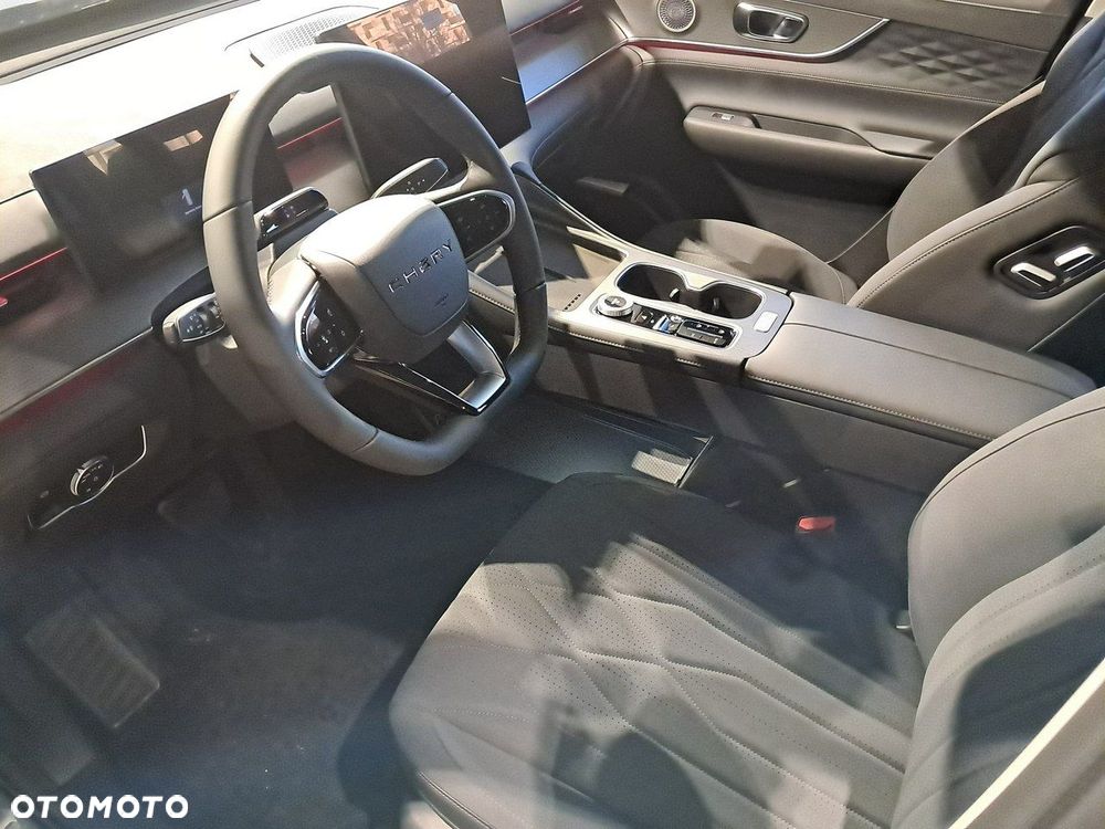 Chery Tiggo 8 - 11