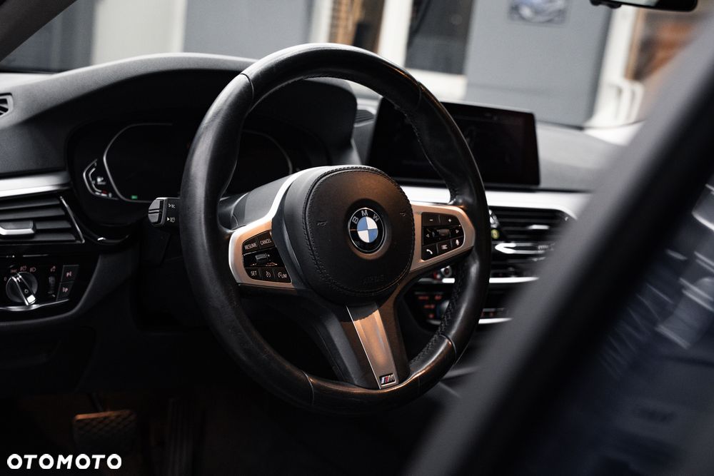 BMW Seria 5 520d mHEV Business Edition - 18