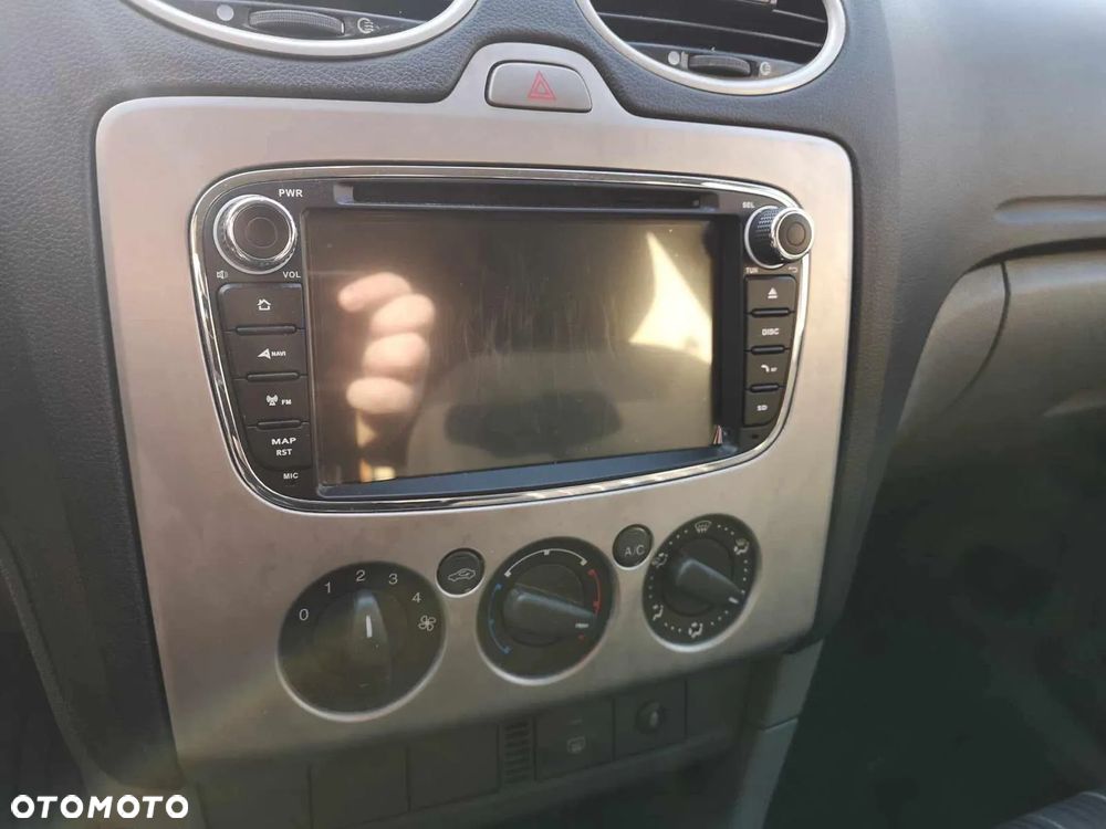 Ford Focus - 7
