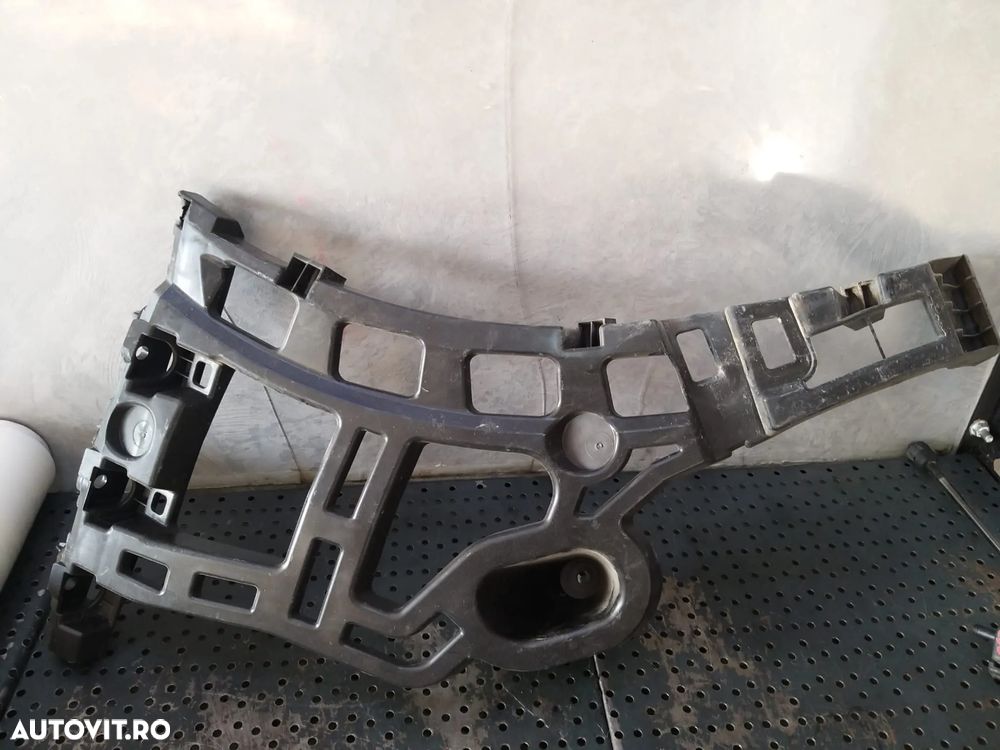 Suport dreapta bara spate citroen c5 aircross 9833399980 - 1