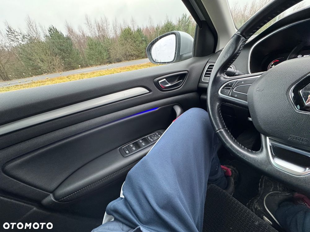 Renault Megane ENERGY dCi 110 EDC INTENS - 24