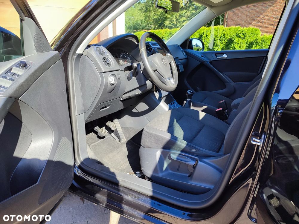 Volkswagen Tiguan 1.4 TSI BlueMotion Technology Lounge Sport & Style - 10