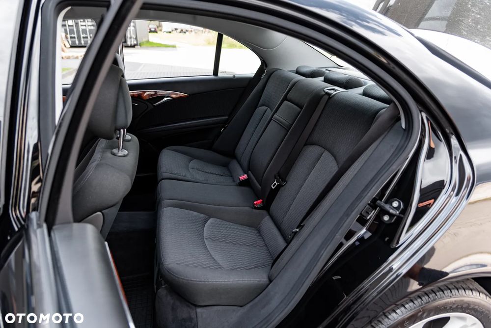 Mercedes-Benz Klasa E 200 Kompressor Automatik Elegance - 18