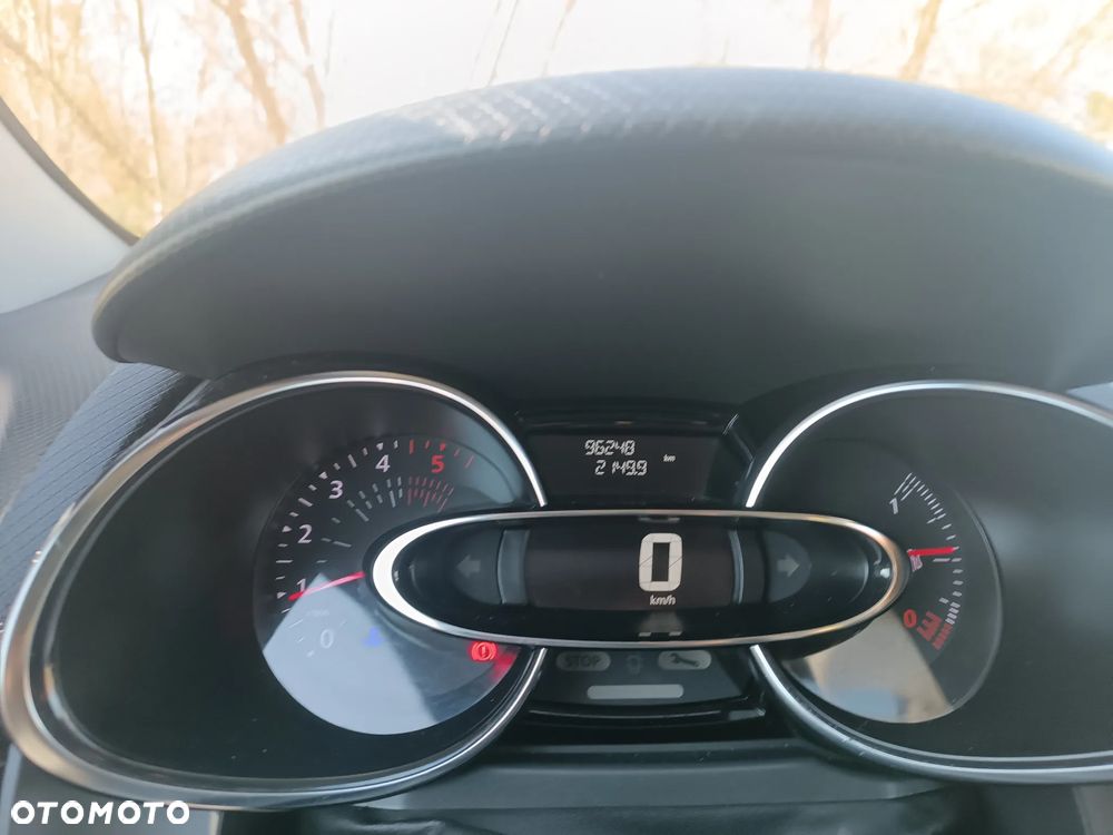 Renault Clio (Energy) dCi 90 Start & Stop INTENS - 9