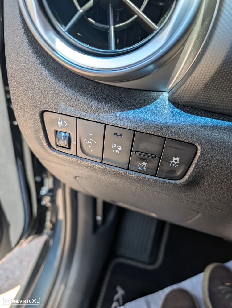 Hyundai Kauai Business - 15