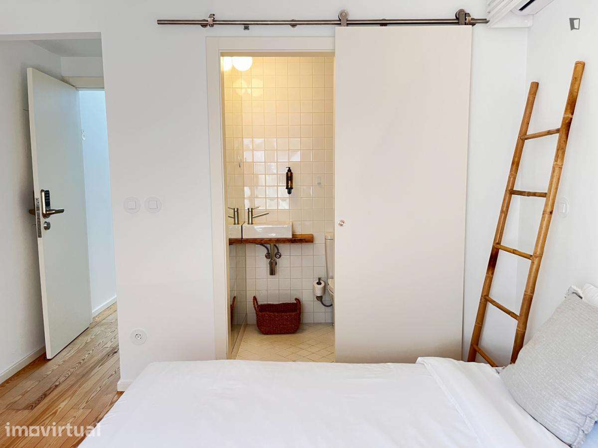 Quarto - localizado em Alta Universitária Coimbra - Grande imagem: 3/23