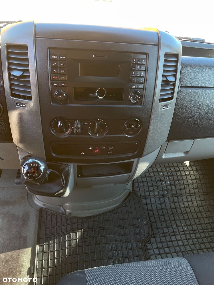 Volkswagen Crafter - 3