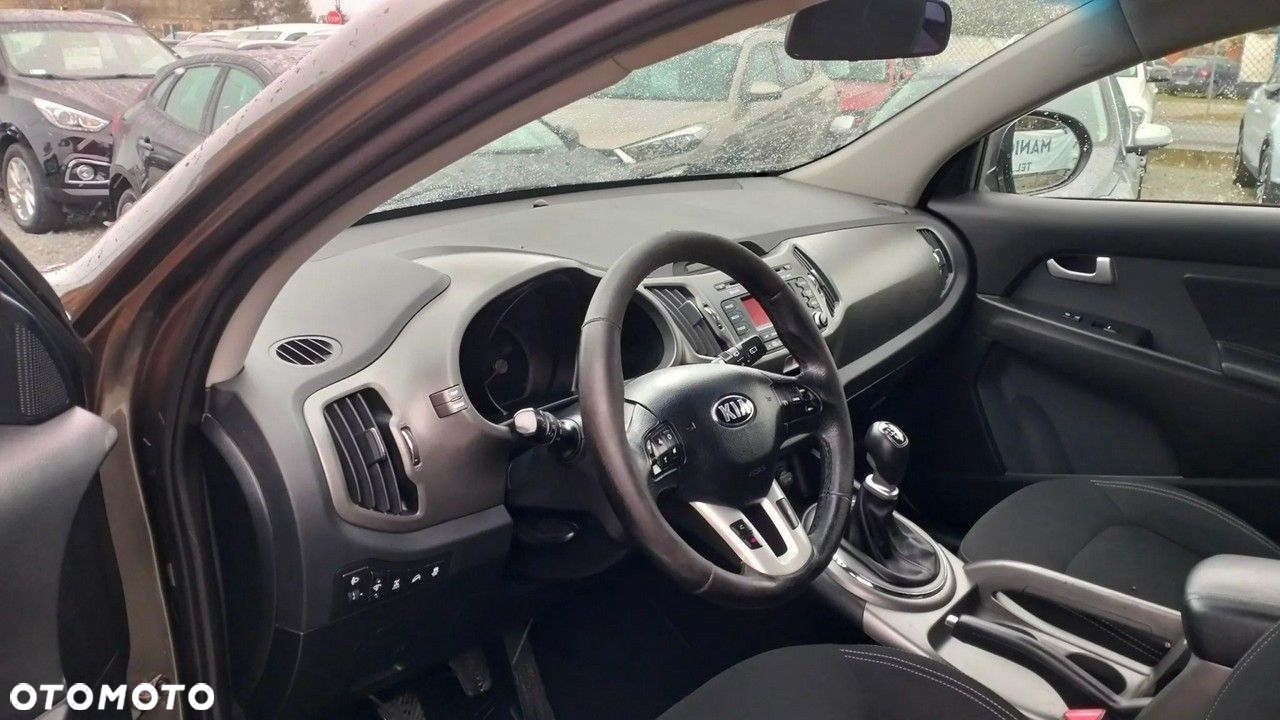 Kia Sportage - 15