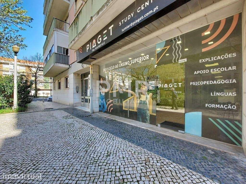 Loja para Arrendamento com 245 m2 no Lumiar - Grande imagem: 4/25