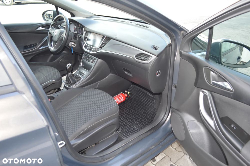 Opel Astra - 12