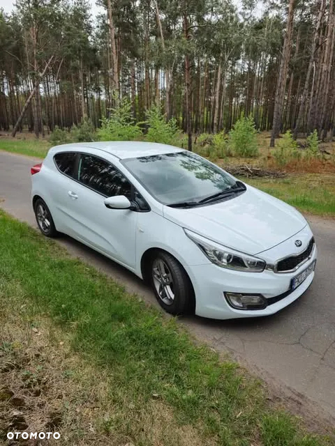 Kia ProCeed Pro_cee'd 1.6 crdi M - 4