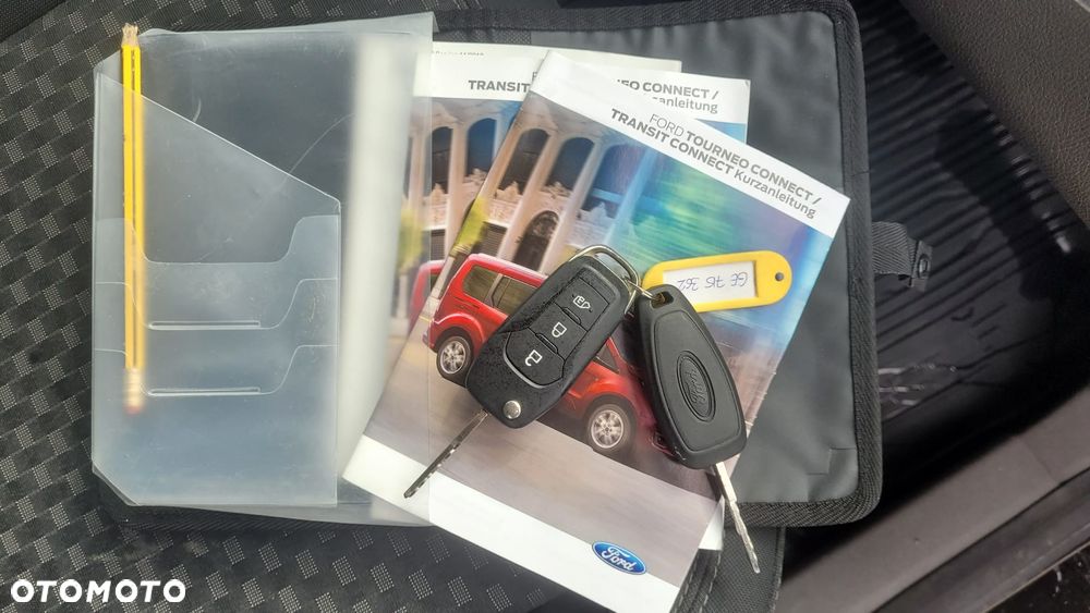 Ford Transit Connect - 15