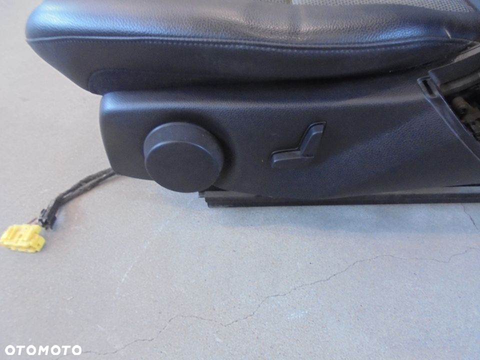 MERCEDES C KLASA W204 KOMBI FOTELE KANAPA KOMPLET - 8