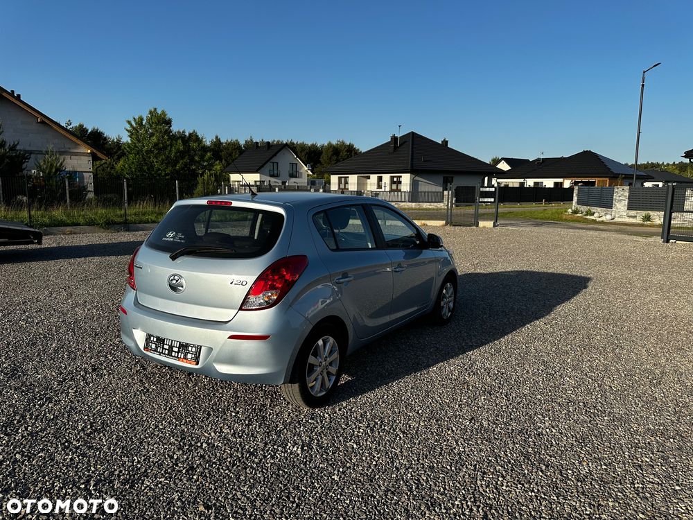 Hyundai i20 1.25 Wersja Jubileuszowa - 11