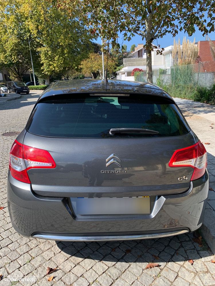 Citroën C4 1.6 HDi Attraction - 3