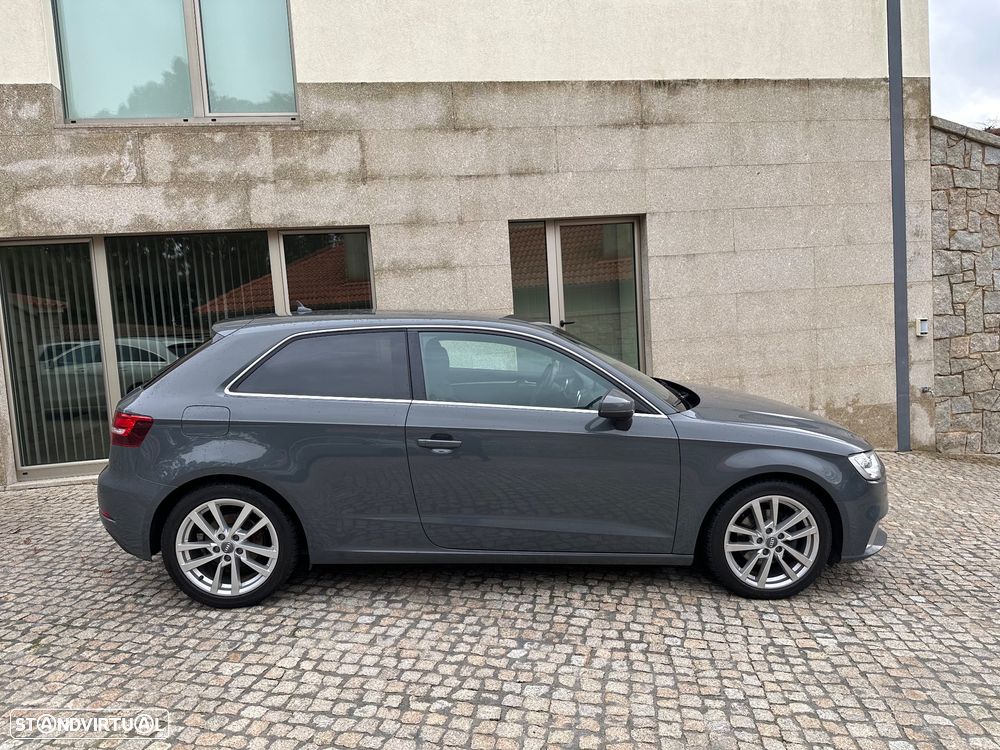 Audi A3 1.6 TDI Sport - 4