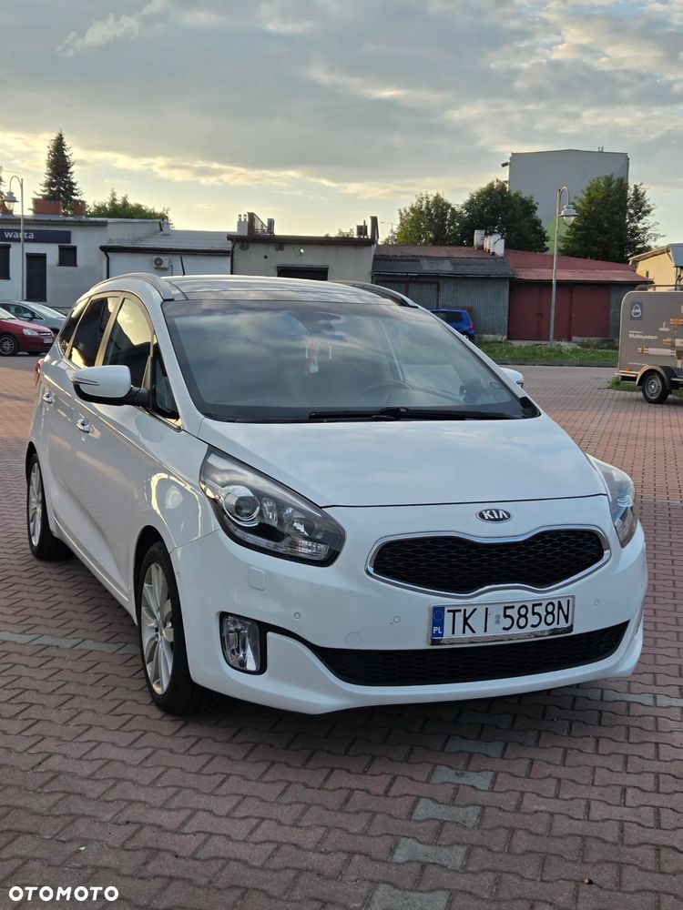 Kia Carens 1.6 GDI XL 7os - 10