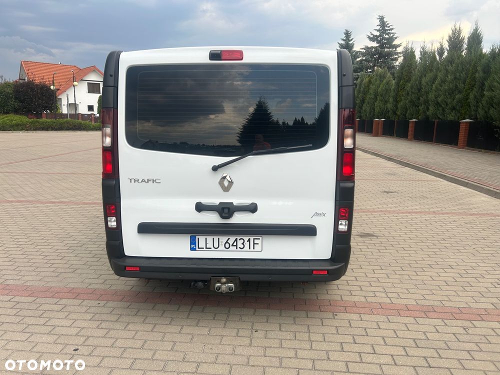Renault Trafic - 11