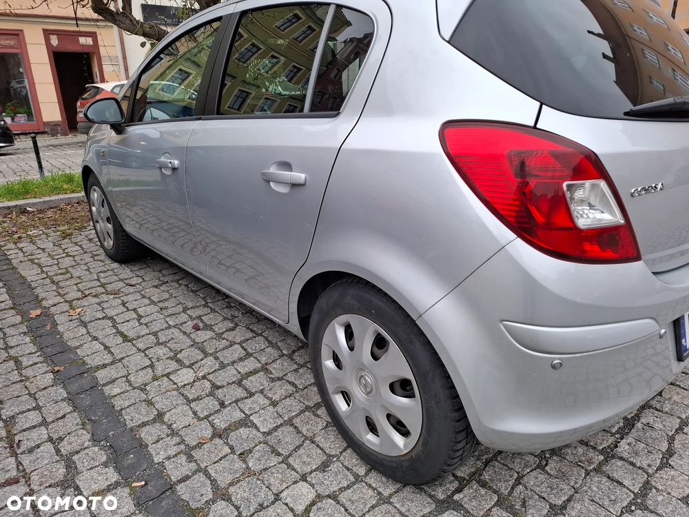 Opel Corsa - 38