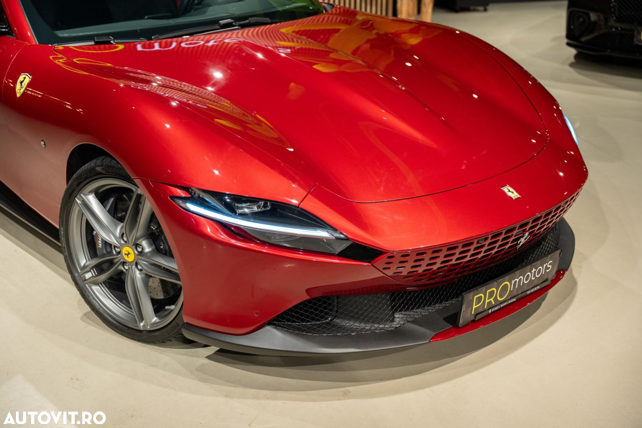 Ferrari Roma - 32