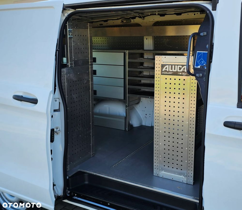 Mercedes-Benz Vito - 20
