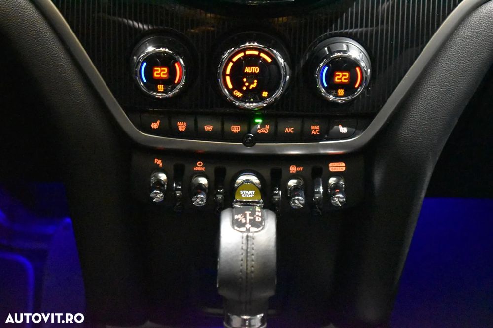 Mini Countryman Cooper S E ALL4 AT - 18