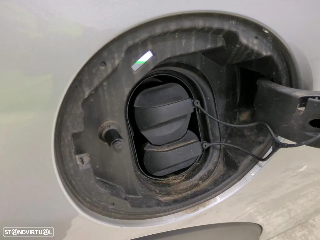 MINI 3 Portas Cooper SE Premium Essential - 9