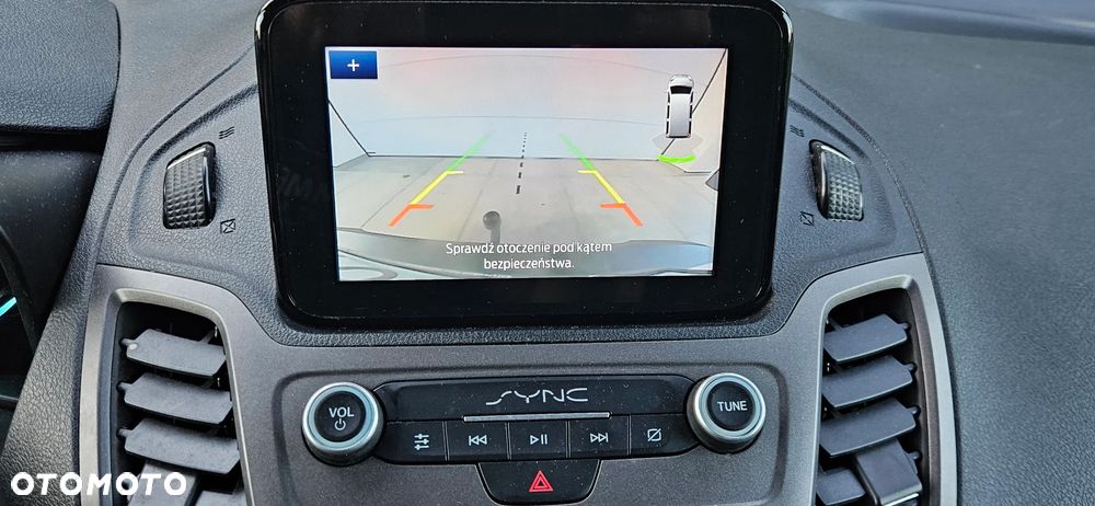 Ford Tourneo Connect Grand - 14